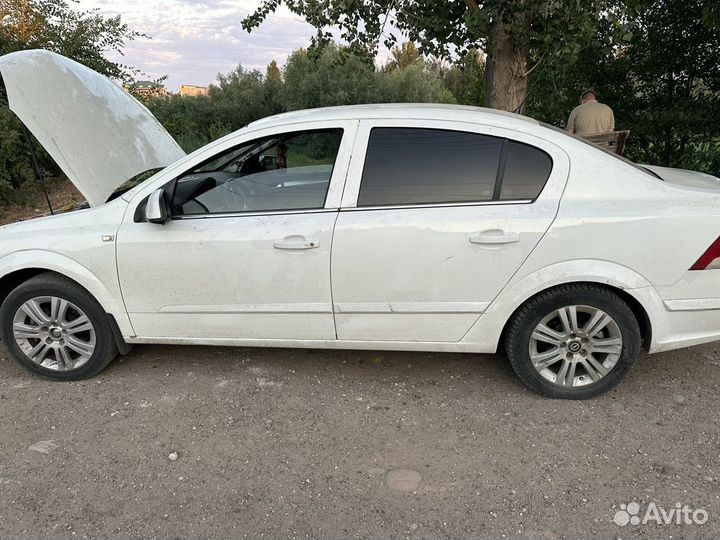 Astra h 2011 год разбор седан