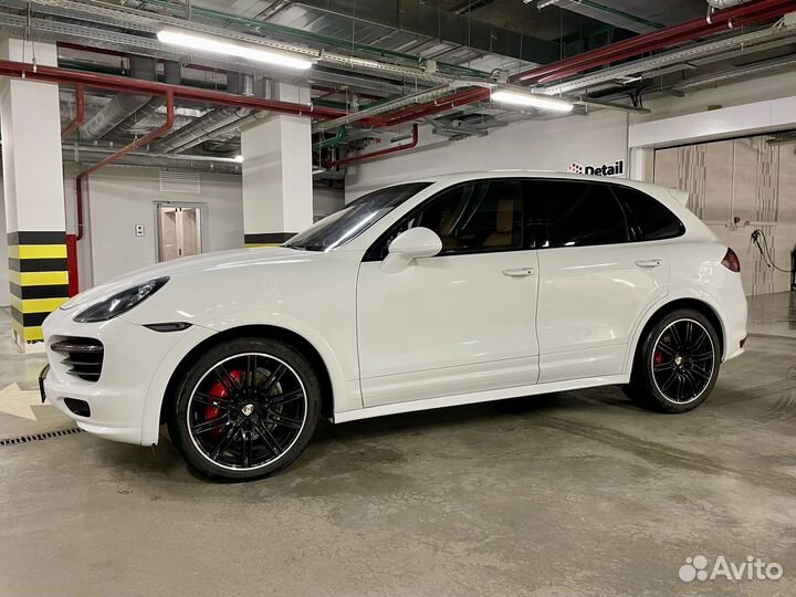 Porsche Cayenne GTS 4.8 AT, 2012, 155 900 км