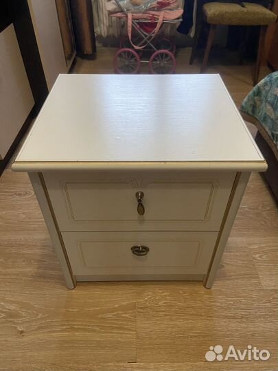 Тумба прикроватная бу
