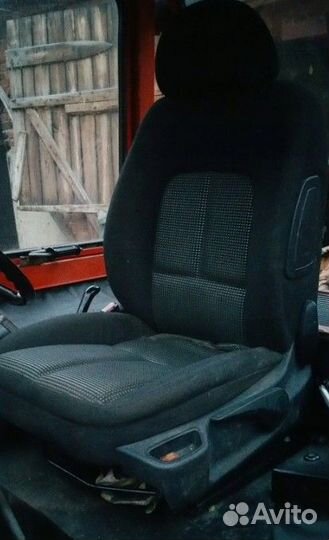 Трактор МТЗ (Беларус) 82, 1998