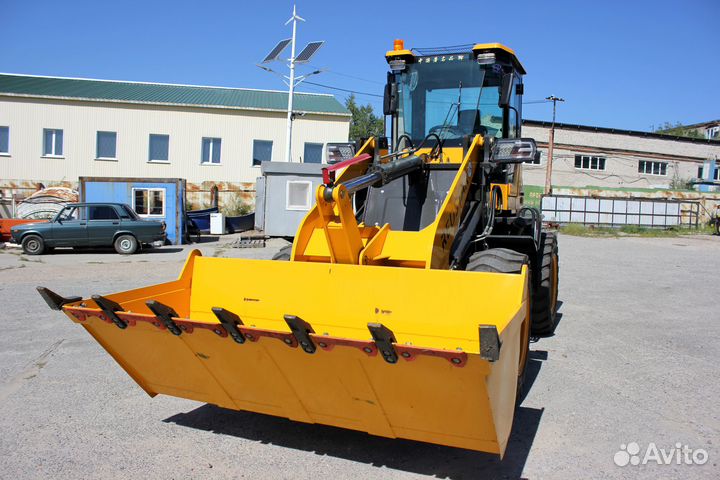 Фронтальный погрузчик Redstar ZL25S, 2023