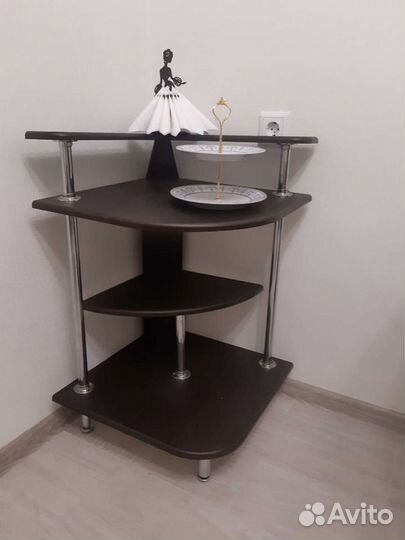 Этажерка угловая