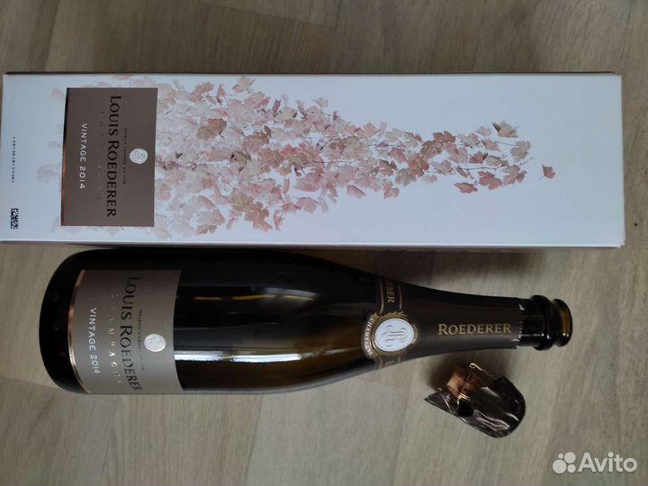 Бутылка от шампанского Louis Roederer
