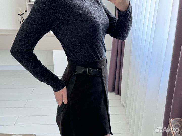 Водолазка черная в крапинку