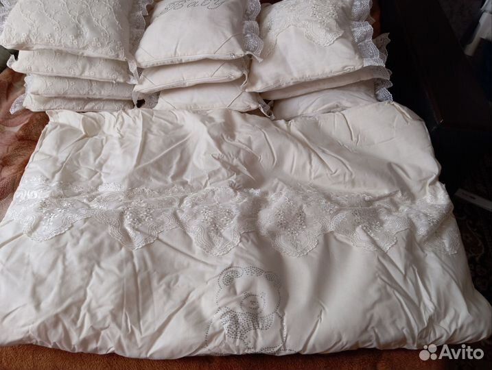 Одеяло и бортики