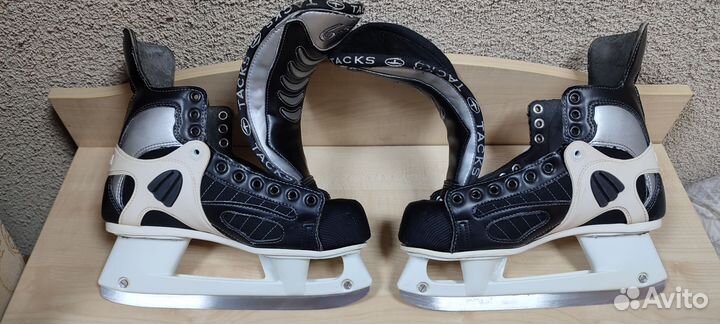 Коньки хоккейные CCM 652 Super Tacks 42 размер