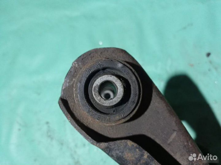 Рычаг подвески Renault Megane