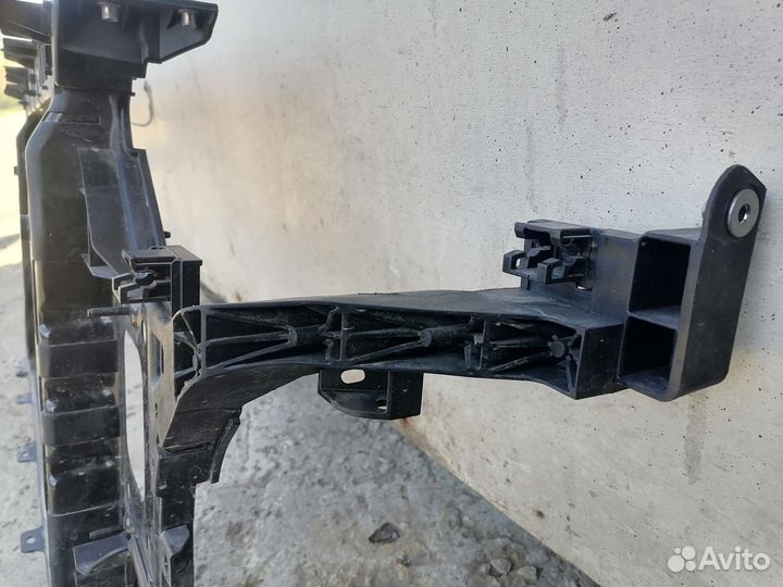 Рамка радиатора Kia Ceed 2020 г