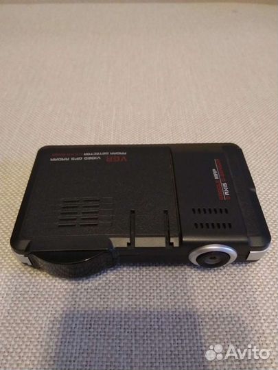 Видеорегистратор для автомобиля с радаром