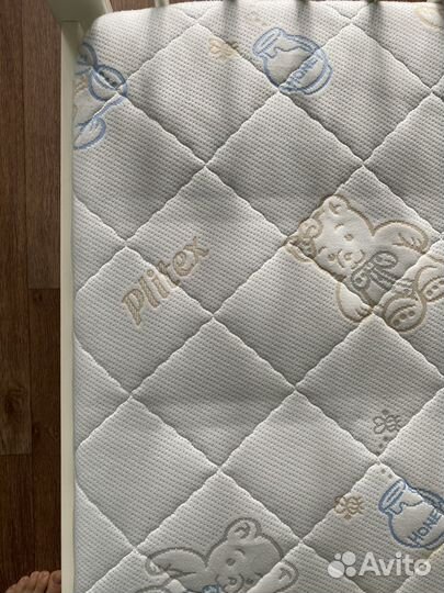 Детская кроватка Икея с матрасом