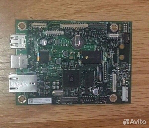 Плата форматирования HP 477fdw c WiFi модулем