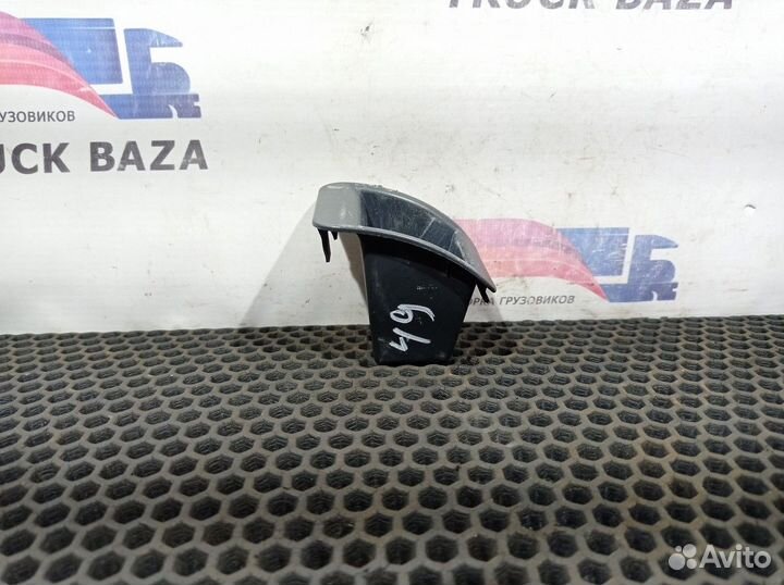 81617010289 Карман консоли