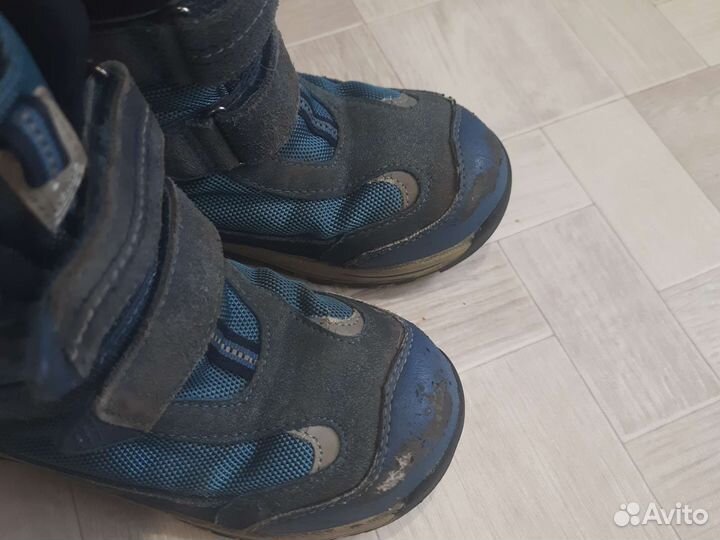 Детские ботинки