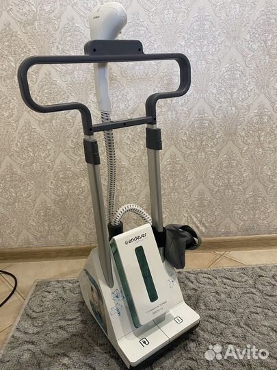 Endever вертикалтный отпариватель