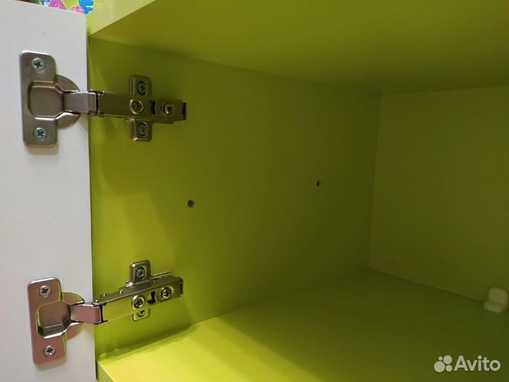 Антресольный шкаф