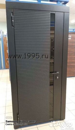 Дверь входная металлическая