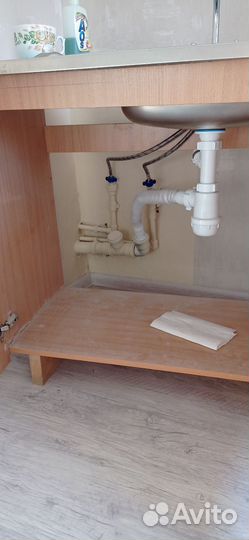Раковина с тумбой для кухни бу