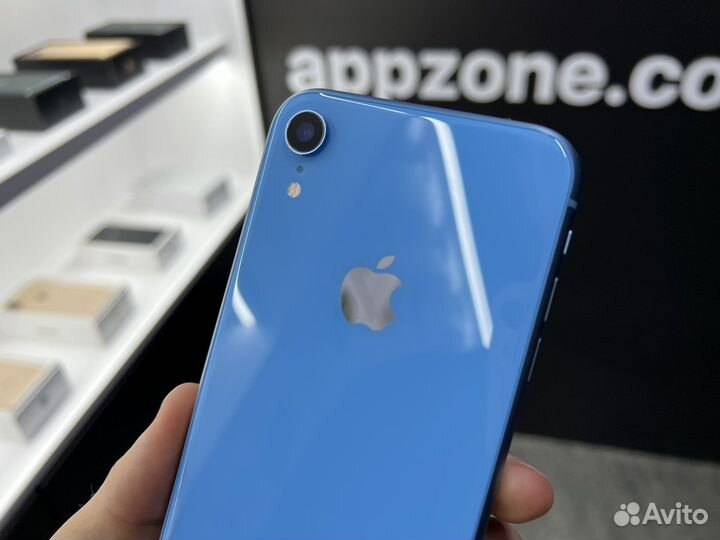 iPhone Xr, 64 ГБ
