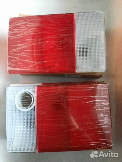 Задние фонари Audi 100 c4