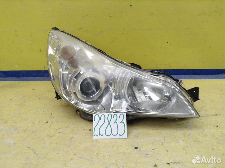 Subaru Legacy фара передняя правая ксенон