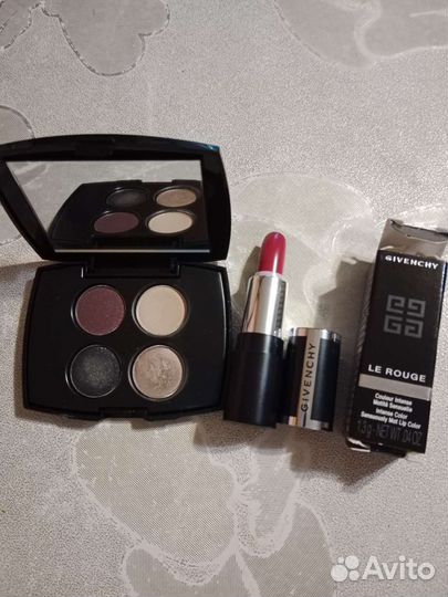 Набор косметики для визажиста