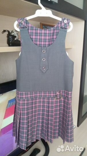 Продаю школьную форму для девочки