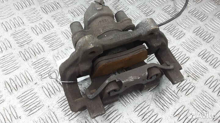 Суппорт задний правый Mercedes-Benz R-Класс W251