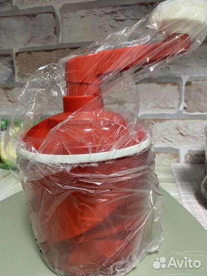 Миксер кухонный ручной новый