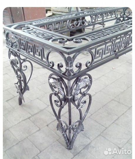 Мебель из металла