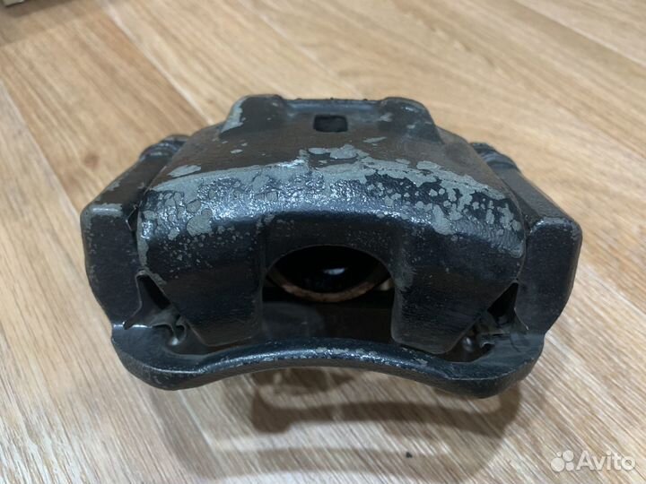 Тормозной суппорт Allion 240 новые колодки GBrake