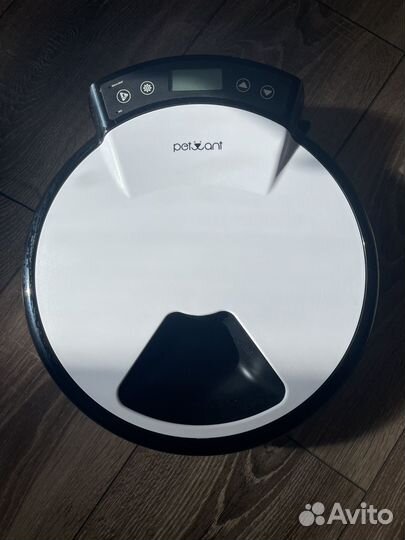 Автокормушка для кошек и собак