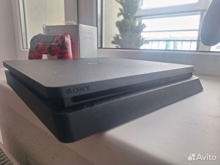 Ps4 slim 1 tb 2 геймпада / игры