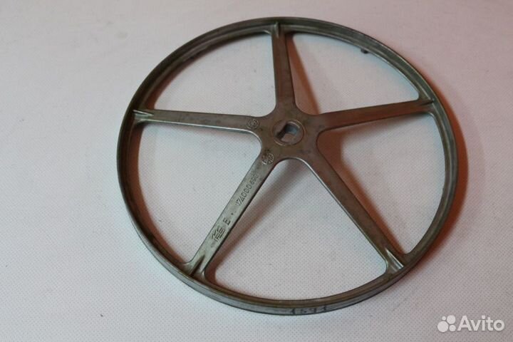 Шкив Ariston C00064527 бу. 1571