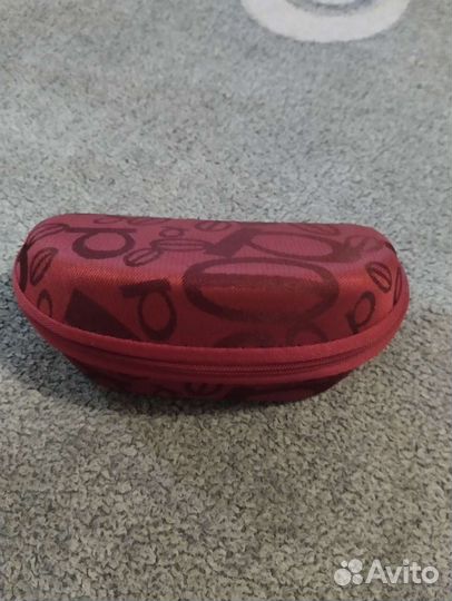 Футляр для очков