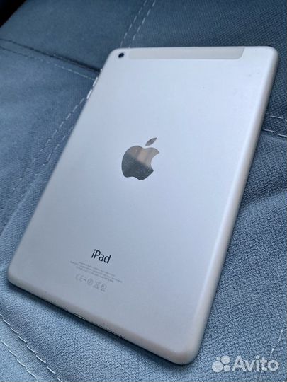 Apple iPad mini 32Gb Wi-Fi + Cellular (MD544RS/A)