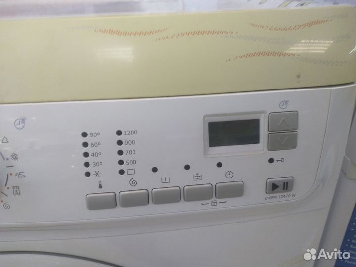 Стиральная машина Electrolux 6кг с Сушкой