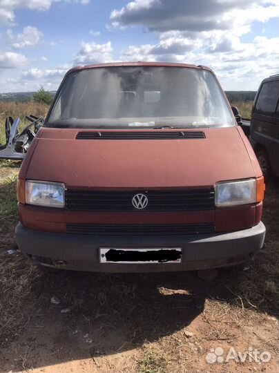Volkswagen Transporter T4 под разбор 2.4