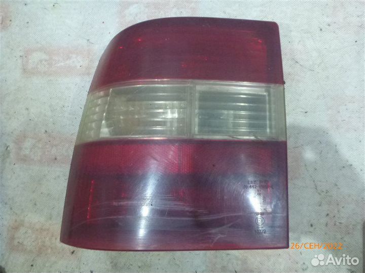 Фонарь задний левый Opel Vectra 86 C18NZ 1991