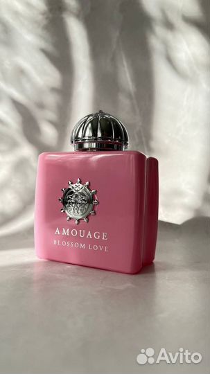 Amouage blossom love