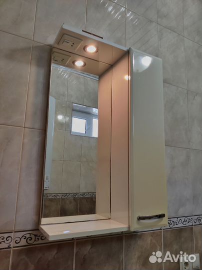 Зеркало шкаф в ванную