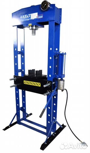 Пресс T61230A AE&T 30т с пневмоприводом