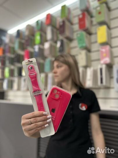 Чехлы на iPhone, ремешки на Apple Watch