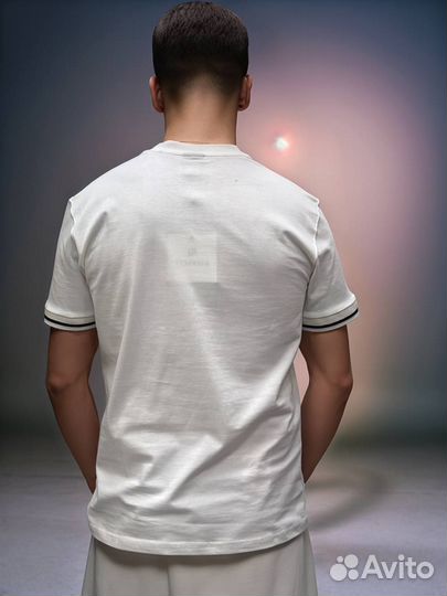 Футболка Armani белая мужская