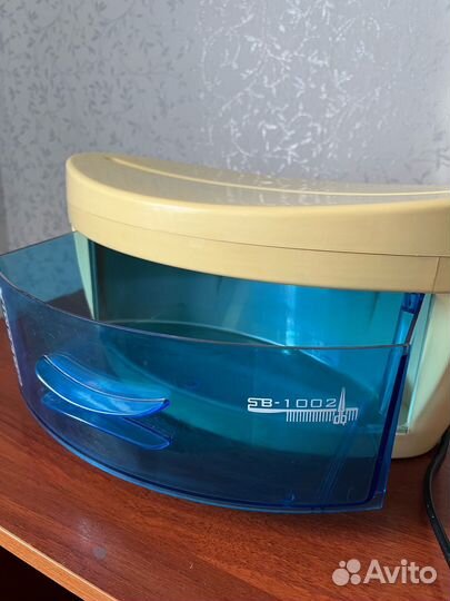 Ультрафиолетовый стерилизатор для инструментов