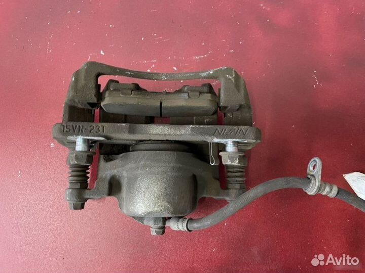 Суппорт передний левый Honda Stepwgn RG1 2.0 AT