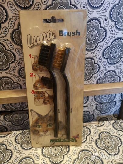 Щетка рукодельная для шерсти Madeira