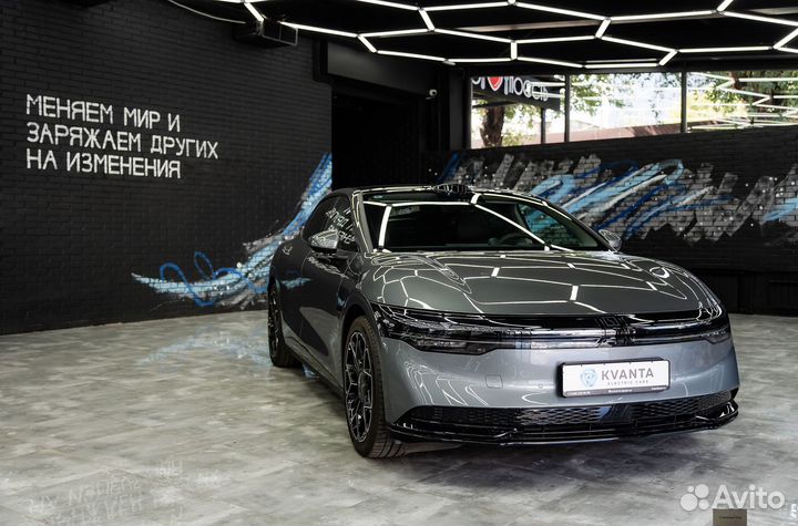 Zeekr 007 646 л.с. AT, 2024