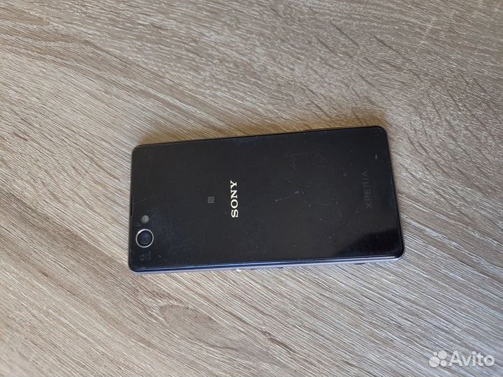 Sony Xperia Z1 Compact, 2/16 ГБ