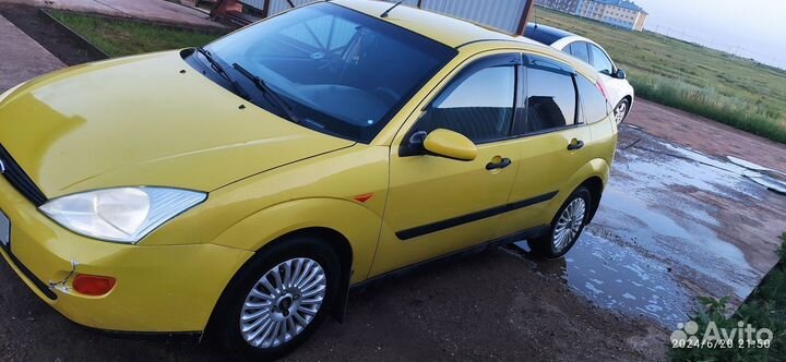 Ford Focus 1.6 МТ, 2001, 357 000 км