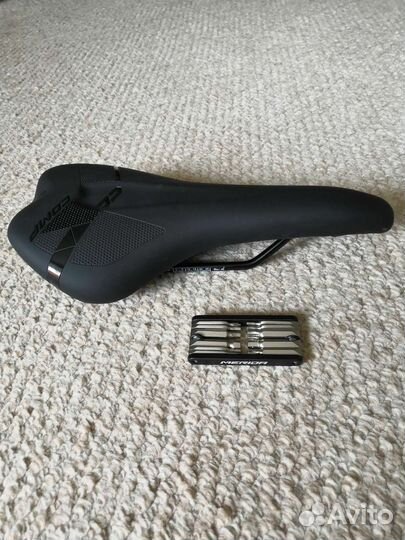 Седло Merida comp с мультитулом